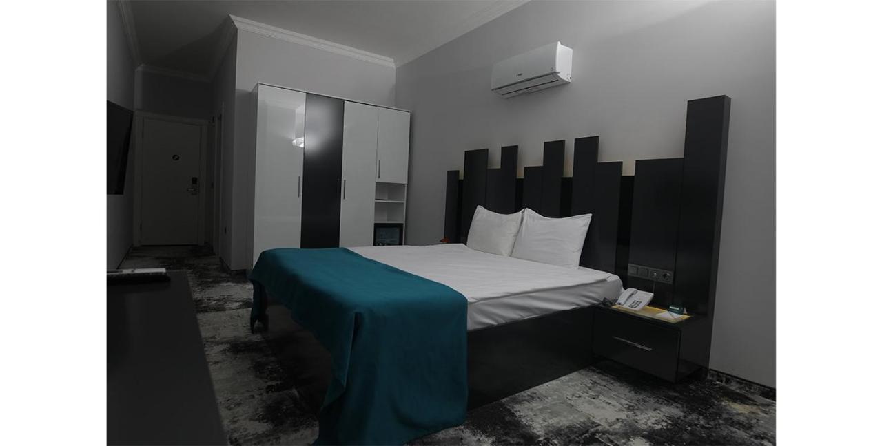 Plaza Hotel Izmir Zewnętrze zdjęcie